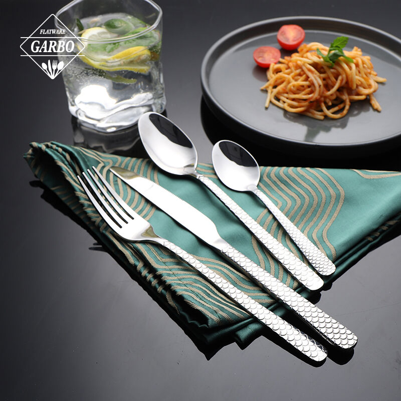 4pcs silver America popular stainless steel cutlery set with fish scale pattern handle