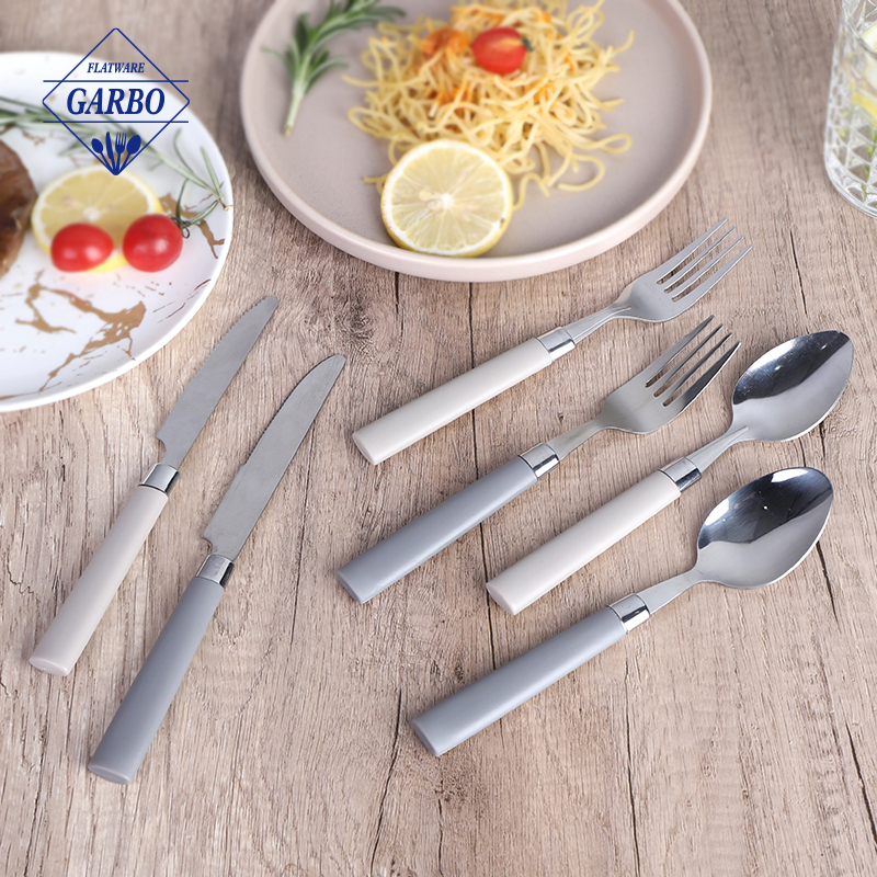 China supplier cutlery sets with plastic handle for home 