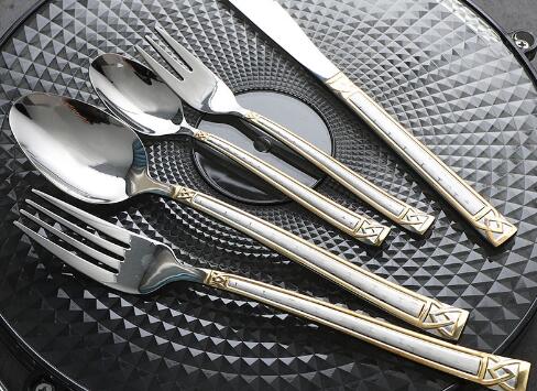 Choosing the Right Stainless Steel Flatware for Your Dining Needs