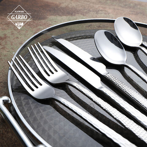 Modern Textured Handle Stainless Steel Flatware Set for 4