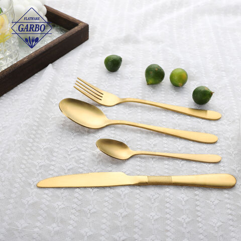 High quality  retro  4pcs flatware with godlen color 