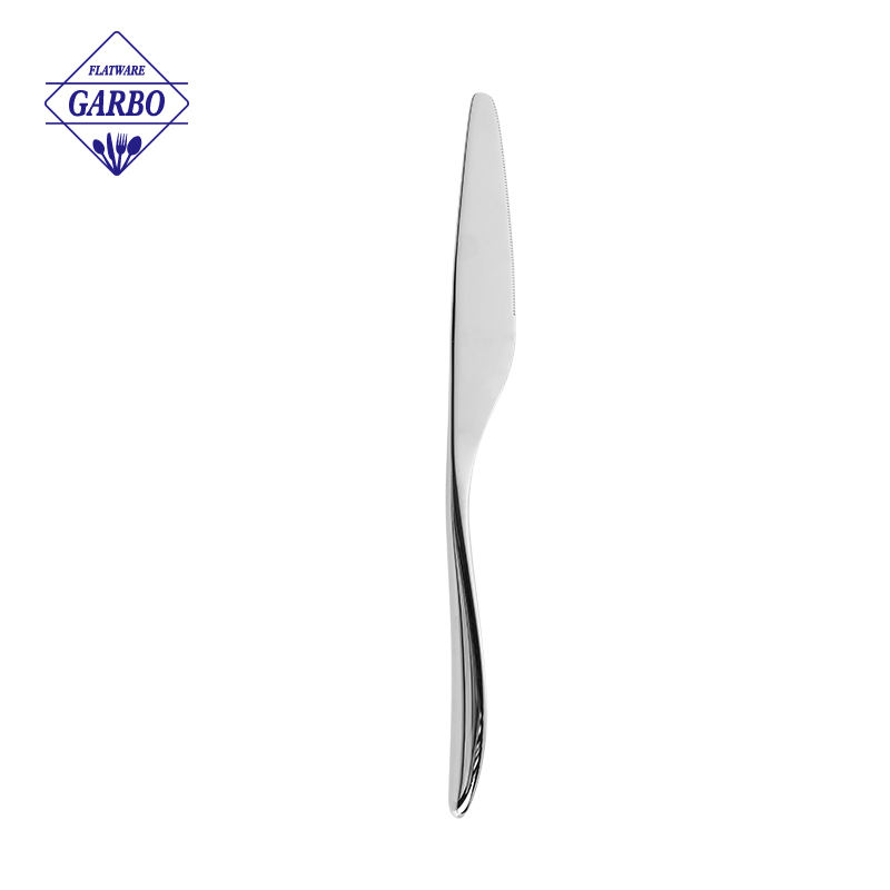 High quality 420 stainless steel dinner knife with shape blade and antiquated handle