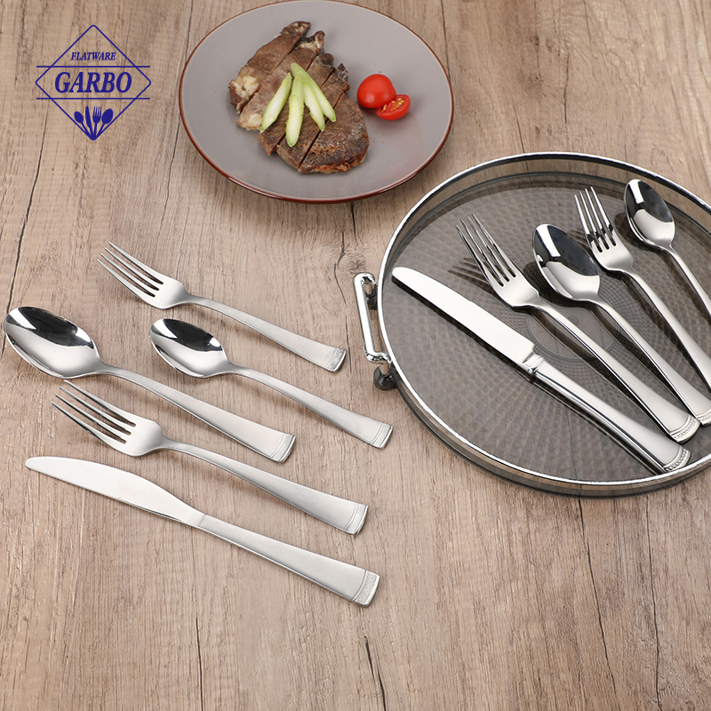 Silver 5pcs Stainless Steel Cutlery Set with Sandblasting Handle