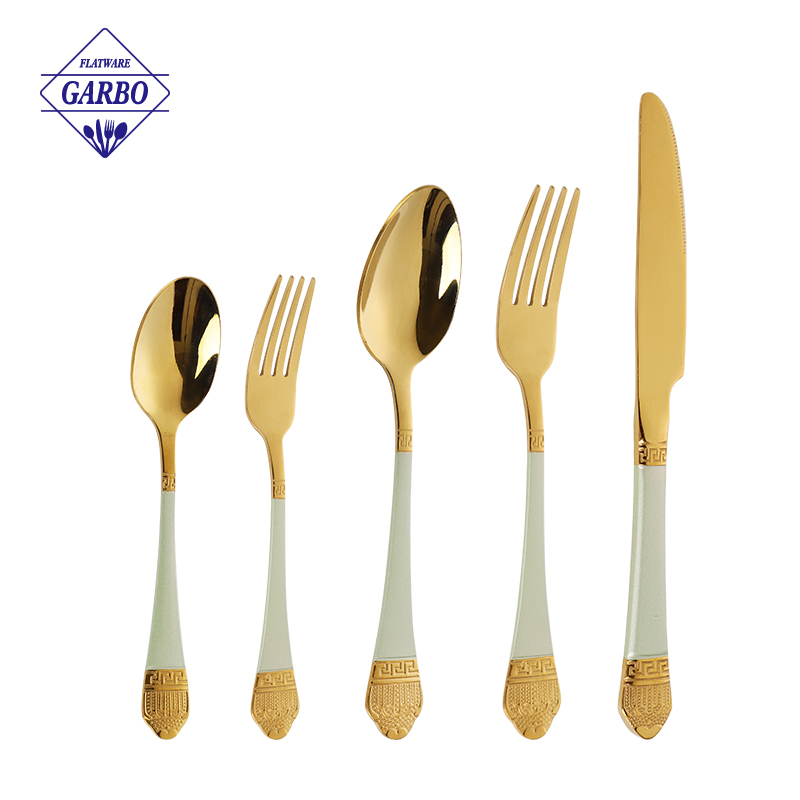 Engraved design silverware set made in China cutlery factory