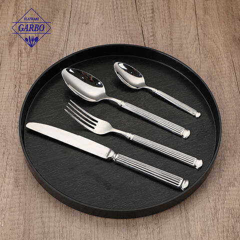 High-end flatware set with Roman column design