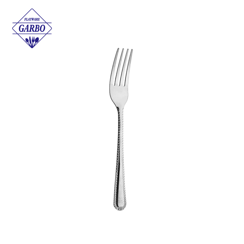 China factory wholesale cheap 410(13/0) silver flatware set